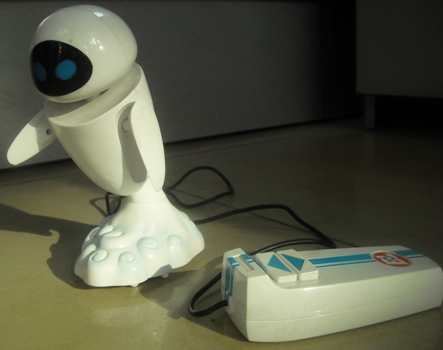 Играчка ЕВА